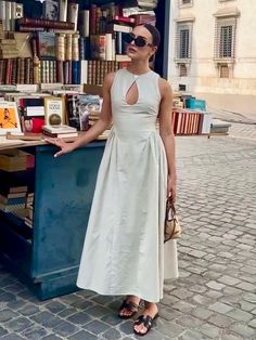 Cotton & Linen Pleated Cutout Long Dress Cutout Style, Long Midi Dress, Outerwear Outfit, Swimwear Outfit, Style Elegant, White Mini Dress, Bodycon Mini Dress, Fitted Dress, Cotton Linen