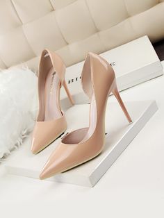 Apricot Elegant Collar   Plain Court Pumps Embellished   Women Shoes Sepatu Pump, Pointed High Heels, Summer High Heels, Office Shoes Women, Basic Heels, Elegant High Heels, Nude Shoes, Womens Stilettos