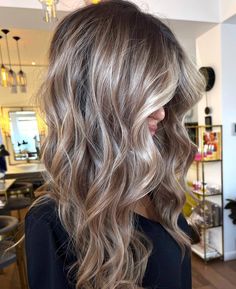 Darker Low Lights For Blonde Hair, Level 7 Hair Color With Lowlights, Light Brown Hair Platinum Highlights, Low Light High Light Hair, Dark Low Lights In Blonde Hair, Tri Color Hair Highlights, Dark Blonde Hair With Highlights And Lowlights, Brown Hair Highlights And Lowlights