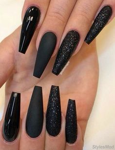 Nail Polish Pens, Nails With Glitter, Long Nail Designs, Black Nail Art, Pastel Grunge