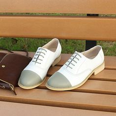 More Shoes,Please click: https://www.etsy.com/shop/mosshe FEATURES: 【Color】: As the pictures show It also can be customized to other various colors, if you want to custom colors,please contact us. 【Material】: *Upper material: top grain soft cow leather.a great enjoyment of quality, softness, durability and nature *Sole material: default sole is made of Quality Rubber Sole-----skid resistance and wear resistant *Height of the Heel: defult height is 2.5cm heel. 【About Size】: True size, please choo Spring Wedding Leather Dress Shoes, Leather Wedding Shoes With Round Toe For Spring, Spring Wedding Shoes With Round Toe In Leather, Round Toe Oxfords With Rubber Sole For Weddings, Leather Round Toe Wedding Shoes, Leather Court Shoes With Round Toe For Wedding, Leather Round Toe Court Shoes For Wedding, White Shoes Wedding, Thick Heel Shoes