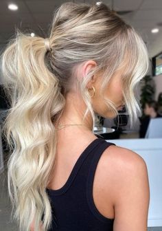 10 CUTE AND EASY SUMMER HAIRSTYLES YOU'LL LOVE - Stylin by Sarita Ponytail Hairstyles Wedding Guest, Ponytail Hairstyles Wedding, Hairstyles Wedding Guest, Bridesmaid Ponytail, Easy Ponytail Hairstyles, Messy Ponytail Hairstyles, Bridal Ponytail