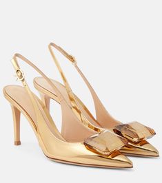 Jaipur Metallic Leather Slingback Pumps in Gold - Gianvito Rossi | Mytheresa Festival Shoes, Metallic Pumps, Shoes Heels Classy, Rossi Shoes, Mid Heels Pumps, Gold Pumps, Black Suede Pumps, Satin Pumps, Elegant Shoes