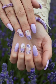 30 Trending and Adorable January Nail Colors for a Breathtaking Look