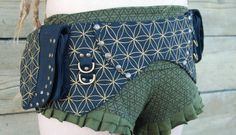 "This beautiful festival hip bag is made of a high quality tough and durable cotton canvas. It has a very feminine, flowing and flattering shape. It features two large zip pockets with flower of life print, and two flat zipper pockets, which are hidden in the back. Hooray for secret pockets! This hip bag features a lot of fine details including flower of life sacred geometry printed detail, and a heavy duty brass clip and rings. This design is available in two colours - Red or Black. Pocket dime Hip Bag Pattern Free, Hip Bag Pattern, Travel Money Belt, Money Belt, Bag Pattern Free, Utility Belt, Travel Money, Pocket Belt, Hip Bag