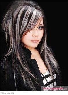 Mechas claras fondo oscuro Funky Hair Colors, Beauty Corner, Hair Color Dark, Dark Brown Hair, Brunette Hair, Grey Hair