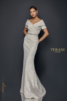 Terani Couture 1921M0727 pleated off shoulder collar gown with short sleeve and with bead waist band. Mom Dresses, Two Piece Gown, Mother Of The Bride Dresses Long, Mother Of Bride Outfits, Mother Of The Bride Gown, Sheath Gown, African Clothes, Mother Of Groom Dresses, Terani Couture