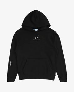 Drake is bringing his design chops to the court: The multi-platinum rapper has just unveiled a basketball collection from NOCTA, his sportswear label with Nike. All Yeezy Shoes, Nike Hoodie Men, Sneaker Displays, Classic Sportswear, Black Hoodie Men, Nike X Travis Scott, T Shorts, All Nike Shoes, Nike Hoodie