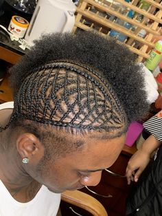 Mens Twists With Fade, Braid Styles For Men With Fade Short Hair, Men Braided Hairstyles, Men Braids, Braid Designs For Men, Braids With Fade, Cornrow Braids Men, Hair Braid Patterns, Braid Styles For Men