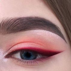 Makeup Looks Red, Make Up Mata, Make Up Diy, Smokey Eyeliner, Red Eyeshadow, Red Makeup