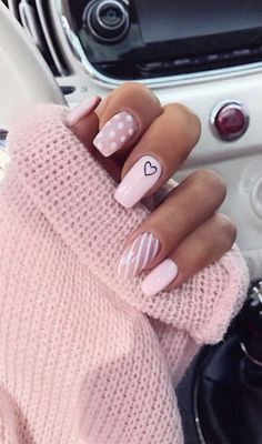 Nails Yellow, Nagellack Trends, Romantic Nails, Valentine Nails, Cute Acrylic Nail Designs, Simple Acrylic Nails, Pretty Nail Art Designs, Best Nail Art Designs, Acrylic Nails Coffin Short