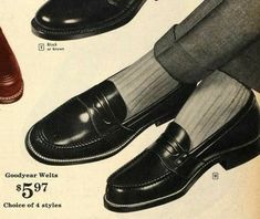 1960s Fashion Mens, 60s Mens Fashion, Mens Luxury Lifestyle, Shoes Streetwear, Ivy Style, Oxford Shoes Men, Men Style Tips, Tassel Loafers