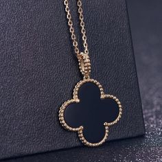 Expertly crafted with a delicate four-leaf clover design, the Clover Pink Gold Necklace exudes elegance and charm. Made with high-quality pink gold, this necklace is a timeless piece that can elevate any outfit. A must-have for those who appreciate beauty and sophistication. ADDITIONAL INFORMATION Color: Gold Stone: Turquoise Ref. 5522 Material:- 925 Sterling Silver - 18k Gold Plated- 18k Real Gold ( contact us via instagram) Our replica products are committed to quality and color when used. The Luxury Rose Gold Flower Pendant Necklace, Luxury Flower Pendant Jewelry Gift, Exquisite Yellow Gold Flower Shaped Necklace, Luxury Clavicle Chain Necklace With Flower Pendant, Luxury Gemstone Flower Pendant Jewelry, Elegant Tarnish Resistant Flower-shaped Necklaces, Luxury Flower Pendant Gemstone Jewelry, Luxury Flower Pendant Necklace With Delicate Chain, Elegant Tarnish-resistant Flower-shaped Necklace