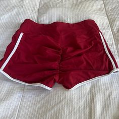 Shorts Red Red High Waist Sports Bottoms, High Waist Red Sports Bottoms, Red Stretch Workout Bottoms, Red Workout Bottoms Short Length, Sporty Ruched Fitted Bottoms, Casual Stretch Ruched Shorts, Sporty Red Stretch Bottoms, Fitted Red Short Bottoms, Stretch Ruched Short Bottoms