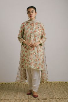 Clothes Pakistani, Pakistani Wear, Shah Jahan, Pakistani Dresses Casual, Pakistani Clothes