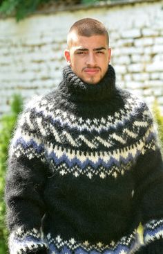 Mens Christmas White Sweater, Nordic Turtleneck Sweater With Fair Isle Pattern, Nordic Style Long Sleeve Knitting Pattern, Casual Winter Fair Isle Knitting Pattern, Casual Winter Knitting Patterns, Winter Long Sleeve Fair Isle Knitting Pattern, Casual Fair Isle Knitting Pattern For Winter, Casual Fair Isle Pattern Knitting Pattern For Winter, Nordic Turtleneck Sweater For Winter