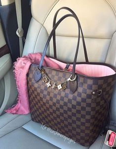 Neverfull Aesthetic, New Louis Vuitton Handbags, Fall Handbags, Handbag Collection, Lv Handbags, Women Bags Fashion, Future Life, Fall 2018, Vuitton Bag