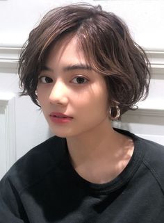 Tomboy Haircut, Tomboy Hairstyles, Short Grunge Hair, Short Hair Tomboy, Asian Short Hair, Shot Hair Styles, Girl Short Hair, Short Hair Haircuts, Cut My Hair