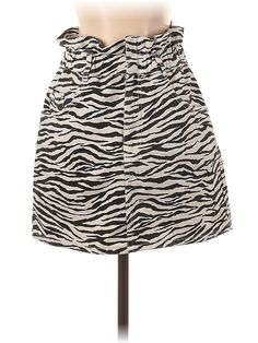 Zara TRF Casual Skirt Size: Small Bottoms - used. 100% Cotton, Animal Print | Zara TRF Casual Skirt: Black Animal Print Bottoms - Size Small Black Animals, Casual Skirt, Skirt Black, Black Casual, Womens Bottoms, Animal Print, Women Handbags, Zara, Skirt