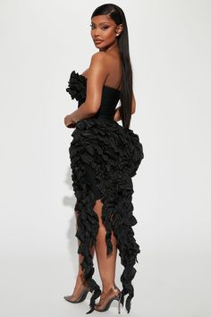 Black Birthday Dress Black Women, Black Dress For Birthday, Birthday Fits Black Women, 21 Birthday Outfit Ideas, Fashion Nova Outfits Dresses, Birthday Dress Black Women, 21 Birthday Outfit, Black Birthday Dress, White Birthday Dress