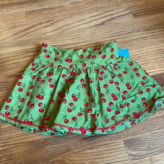 This New With Tag Skort Is By Just Ducky. Just Ducky Is A Trunk Show Line That Allows You To Design Your Own Clothes. It Is A Size 5 And Is Like Green:Cherry Red Corduroy. The Back Has Elastic . The Cherries Are So Vibrant! Love This With The Red Cord Sing Jacket Listed Separately. Adorbs! Lululemon Kids, Girls Skorts, Design Your Own Clothes, Tropical Skirt, Feather Skirt, Green Cherries, Beaufort Bonnet Company, Logo Wear, Bloomers Shorts