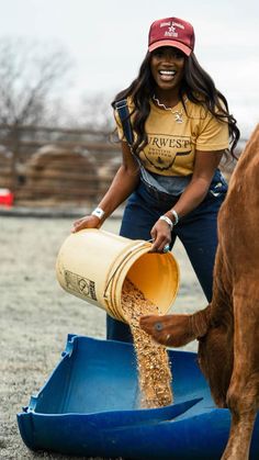 Black Country Girl Aesthetic, Country Girl Outfits Black Women, Black Country Girl, Equestrian Outfits Women, Country Outfits Women, Black Cowboys, Cowgirl Pictures