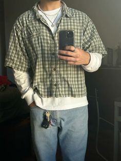 Wellness Aesthetic Outfits, Thrifting Outfits Men, Collard Shirt Outfits Men Casual, Mens Fits Streetwear, Male Flannel Outfit, Jaydenrono Outfits, Outfit Inspirations Streetwear, Downtown Guy Aesthetic, Men’s Thrifted Outfits