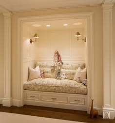 Alcove Bed, Georgiana Design, Bed Nook, 1920s House, House Room, Dream Rooms, Window Seat, Dream House Decor