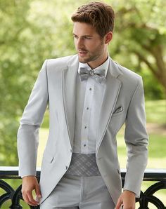 Allure Men, Terno Slim Fit, Spring Wedding Outfit, Beach Wedding Groom, Best Wedding Suits, Casual Beach Wedding, Blazer Casual, Wedding Outfit Men, Tuxedo Wedding