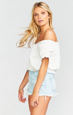 100% Rayon. Soft-washed White Vacation Top, White Soft-washed Vacation Top, Casual White Off-shoulder Smocked Top, White Ruffled Off-shoulder Top For Day Out, Cute Ripped Jeans, Forever 21 White Ruffled Top, Peasant Tops, Diy Mask, Swim Accessories