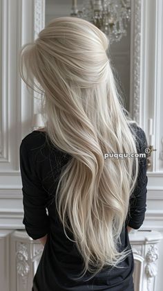 #2000schunkyhighlights #sunkissedhairbrunette #edgesideas #裾カラーボブ #promhairstyles #cooperbalayagebrunettes #fluffybobblackwomen Honeycomb Blonde, Classic Wedding Hair, Softball Hairstyles