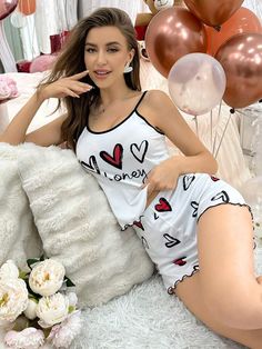 Cute Sleeveless Loungewear Sets, Cute Camisole Tank Top For Loungewear, Cute Sleeveless Bedtime Set, White Camisole Top For Pajama Party, Cotton Sleeveless Camisole For Pajama Party, Cute Heart Print Summer Sets, Cute Sleeveless Loungewear Tank Top, Casual White Camisole Sleepwear, Cute Sleeveless Tank Top For Loungewear