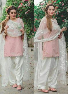 Kurti Design Ideas, Summer Kurti, Style Outfits Summer, Summer Vibes Aesthetic, Pakistani Fashion Casual, Womens Trendy Dresses, Stylish Short Dresses, Casual Indian Fashion, Pakistani Dresses Casual