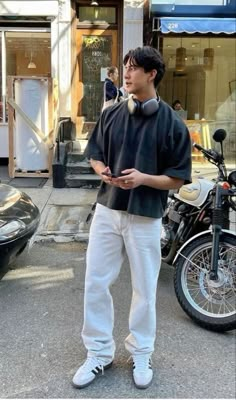 Fashion: #fashion, #style, #outfitinspiration, #beauty # cut outfits #falling outfits Guys Fits, Boyfriend Outfit, Guy Fits, Classy Outfits Men, Street Style Outfits Men, Street Fashion Men Streetwear, Guys Clothing Styles, Mens Outfit Inspiration