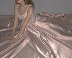 Trilogy Aesthetic, Carrie White, Princess Vibes, Once Upon A Broken, Queen Aesthetic, Prom Queen, Royal Dresses