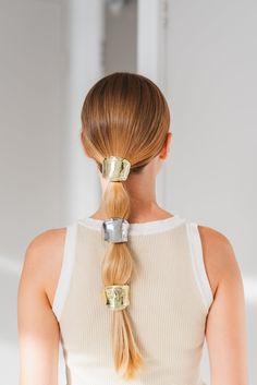 Elevate your style with the Modern Muse Ponytail Cuff Cover. This sleek irregular silhouette in shimmering gold or cool silver adds instant sophistication to your everyday ponytail. It's the effortless upgrade your hair deserves. Hair Accessories For Pony Tail, Ponytail Accessories Balls, Ponytail Hair Accessories, Gold Hair Cuff, Everyday Ponytail, Hair Cuff, Prince Hair, Tail Hairstyle, Modern Muse