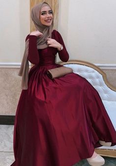 Red Dress Hijab, Prom Dress Hijab, English Dresses, Hijab Prom Dress, Muslim Prom Dress, Hijabi Gowns, Hijab Dress Party, Estilo Hijab, Muslim Evening Dresses