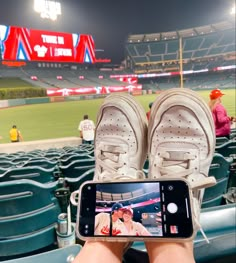 cute couple angels baseball game phone selfie Baseball Game Pictures Instagram Couple, Baseball Game Aesthetic Couple, Football Stadium Couple Pictures, Cute Baseball Game Pictures, Aesthetic Baseball Pictures, Couples Baseball Game Pictures, Baseball Game Aesthetic Pictures, Baseball Couples Pictures