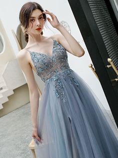 Gray Prom Evening Dress For Prom Season, Gray Evening Dress For Prom, Gray Evening Dress For Prom Season, Gray Prom Evening Dress With Sweep Train, Elegant Gray Tulle Evening Dress, Gray Evening Dress For Prom Season Banquet, Gray Evening Dress For Banquet And Prom Season, Gray Sweep Train Prom Evening Dress, Gray Evening Dress With Sweep Train For Prom