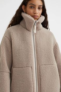 Teddy Bear Jacket - Beige - Ladies | H&M US 2 Cozy Oversized Outerwear With Zipper Closure, H&m Long Sleeve Outerwear With Pockets, H&m Long Sleeve Outerwear For Cold Weather, H&m Long Sleeve Outerwear For Fall, Oversized H&m Outerwear With Pockets, Autumn Fashion 2022, Teddy Bear Fabric, Bear Fabric, Teddy Bear Jacket