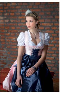 Alpenflüstern Lookbook 2013 #ClippedOnIssuu Octoberfest Girls, Dirndl Dress Traditional, Drindl Dress, Scandinavian Dress, Oktoberfest Woman, Low Cut Blouses, German Girls, Oktoberfest Outfit