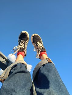 #2014 #vans #vibes #pinterest #sky #indiekid #2016 #fashion #mood #ideas #aesthetic Up To The Sky, Aesthetic Sky, Indie Kids, Sorel Winter Boot, Ideas Aesthetic, Danner Mountain Light Boot, 2016 Fashion, Vans Old Skool Sneaker, Go Outside