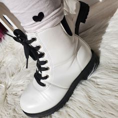 White Combat Boots Faux Leather White Synthetic Boots With Round Toe, Trendy White Round Toe Boots, Cute White Boots For Fall, Casual White Faux Leather Boots, Cute White Closed Toe Boots, Cute White Lace-up Boots, Forever Link Shoes, White Combat Boots, Shoes White