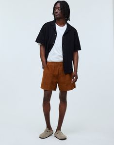 Designed with comfort in mind, these wide wale corduroy shorts feature an elastic waistband and pockets for all your valuables. Wear 'em with a patterned button-down for a cool warm-weather look.Regular fit.Rise: 12"; inseam: 5 1/2"; leg opening: 25 1/4".Cotton.Do Well: by buying cotton products from Madewell, you're supporting our investment in Better Cotton's mission to help cotton communities survive and thrive while protectingand restoring the environment. This product is sourced through a system of mass balance and therefore may not contain Better Cotton.Machine wash.Import. Fall Corduroy Shorts, Casual Relaxed Fit Corduroy Shorts, Men’s Fashion Corduroy, Brown Corduroy Shorts, Curdoroy Shorts Men, Date Outfit Summer, Corduroy Shorts, Date Outfits, Warm Weather