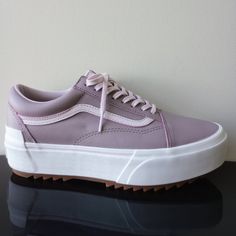 Vans Men's Old Skool Stacked Tumbled Leather Platform Sneaker In Purple Dove / True White ~ Features For A Modern Take On A Classic Silhouette. The Tumbled Leather Upper Provides Supple Durability And A Buttery Sheen, Bringing Both Practicality And Style To Your Everyday Wear & The Platform Gives You A Sassy Boost :) Retail Market: $100 Style: Unisex Condition: Brand New With Tag & Without Original Shoe Box Men's Size: 9 Or 10.5 (Women's Size) Vans Leather Sneakers, Spring Vans Leather Sneakers, Leather Vans Sneakers For Spring, Spring Leather Vans Sneakers, Shoes Vans, Retail Market, Men's Vans, Platform Sneaker, Mens Vans