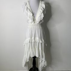 Nwt Do+Be Women's White Ruffled Boho V Neck High Low Dress Size Small. Aprox Measurements: Armpit To Armpit Is 13.5“ Inches. Length Is 54.5“ Inches. Waist Laying Flat Is 12“ Inches. Excellent Condition. Tags: Wedding, Bridal, Boho, V Neck, Party, Cocktail, White Party Please Look At Pictures For Better Reference. Let Me Know If You Have Any Other Questions. Happy Shopping! Aug24 Burgundy Lace Top, Strapless Denim Dress, White Strapless Dress, Tie Front Dress, Pleated Mini Dress, Tie Waist Dress, Flare Mini Dress, Midi Sheath Dress, Shift Dress Black