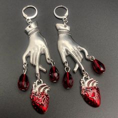 Bleeding Heart Earrings with Red Blood Drops - Mystical Rose Gems Cute Goth Gifts, Punk Witch, Gothic Cosplay, Aesthetic Emo, Earrings Punk, Gifts 2022, Goth Earrings, Gothic Earrings, Goth Jewelry