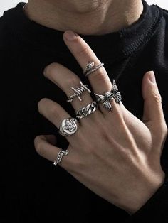 Guy Jewelry, Emo Jewelry, Grunge Jewelry, Mens Rings Fashion, Hand Jewelry, Mens Accessories Fashion, Men's Rings