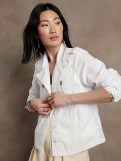 Inspired by a French military jacket from the archives, this rugged cotton-linen version brings a feminine appeal with a slightly shrunken silhouette, bracelet-length sleeves and an at-ease fit that's relaxed, but not boxy.  WARM: Unlined for easy la Unstructured Utility Jacket For Everyday Spring Wear, Spring Everyday Utility Jacket, Spring Utility Jacket Unstructured Fit, Spring Unstructured Utility Jacket, Puffy Winter Jacket, Womens Utility Jacket, Yellow Windbreaker, French Military, Waist Jacket