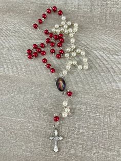 Divine Mercy Rosary, Divine Mercy Prayer, Divine Mercy, Communion Gifts, First Holy Communion, Tampa Florida, Jewellery Making, White Enamel